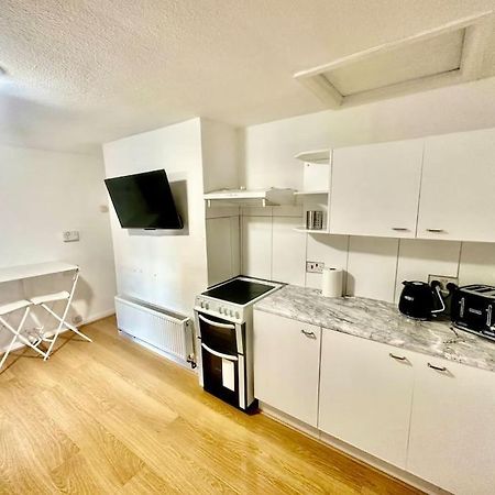 Cosy Two Bedroom Apartment,Se13 London Bagian luar foto