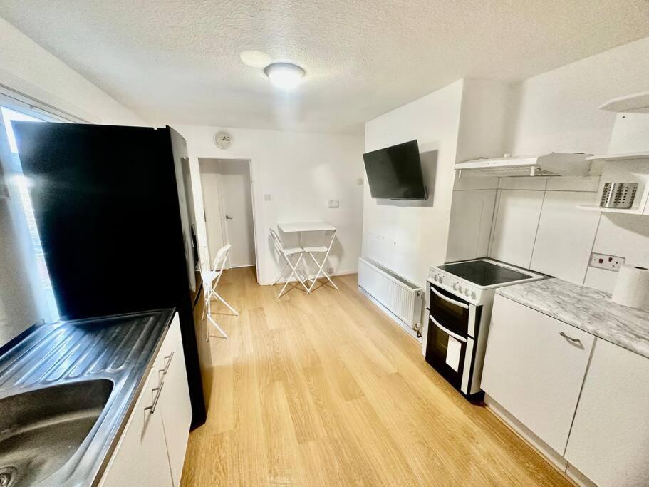 Cosy Two Bedroom Apartment,Se13 London Bagian luar foto