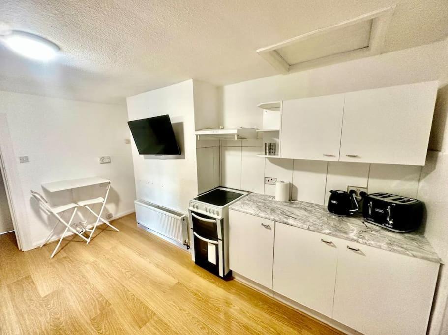 Cosy Two Bedroom Apartment,Se13 London Bagian luar foto