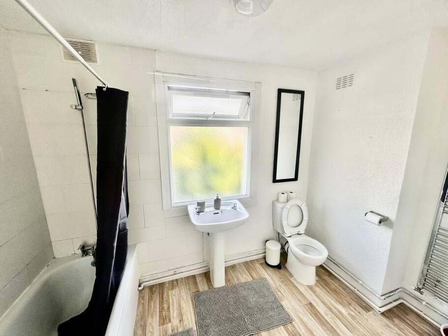 Cosy Two Bedroom Apartment,Se13 London Bagian luar foto
